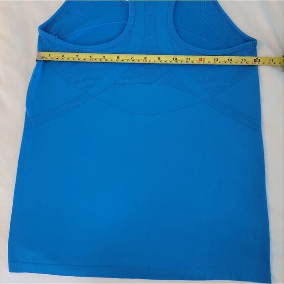 Gap tank Size M Gap tank Size M Gap tank Size M - Picture 2 of 8